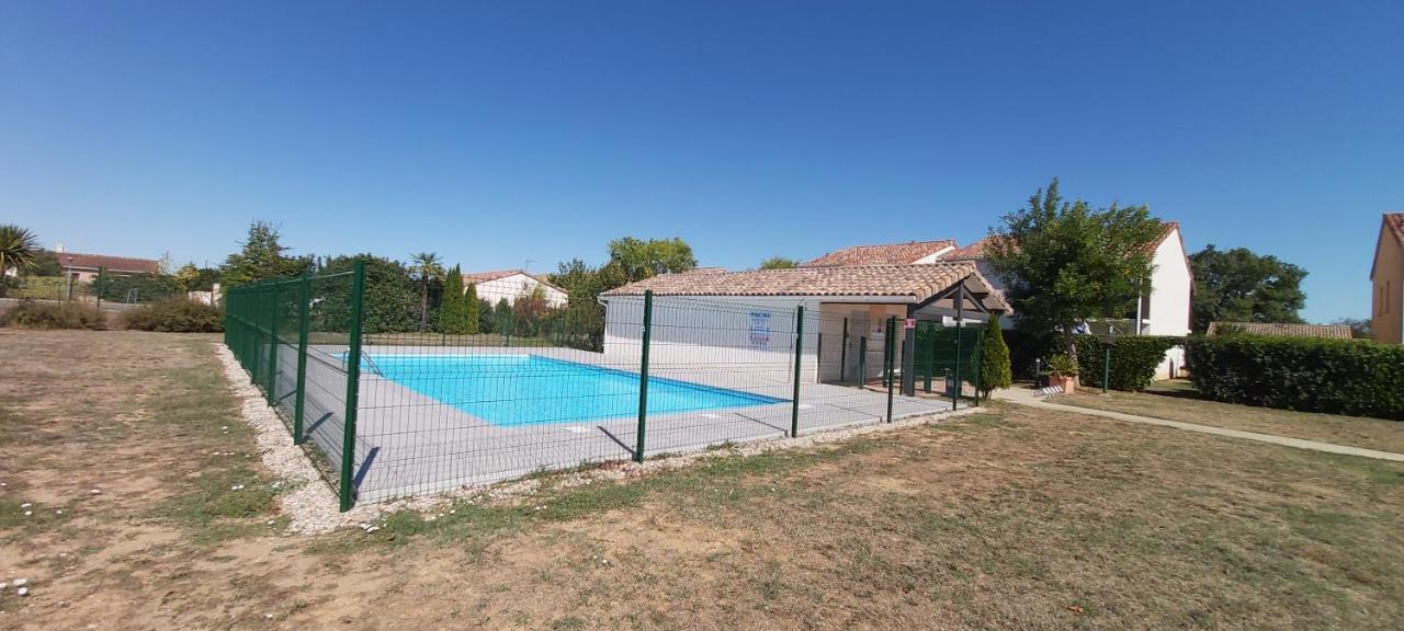 La Campagne Romantique - Avec Entree Autonome, Clim Neuve, Parking Prive & Sa Piscine ! - Saint-Sulpice  Εξωτερικό φωτογραφία